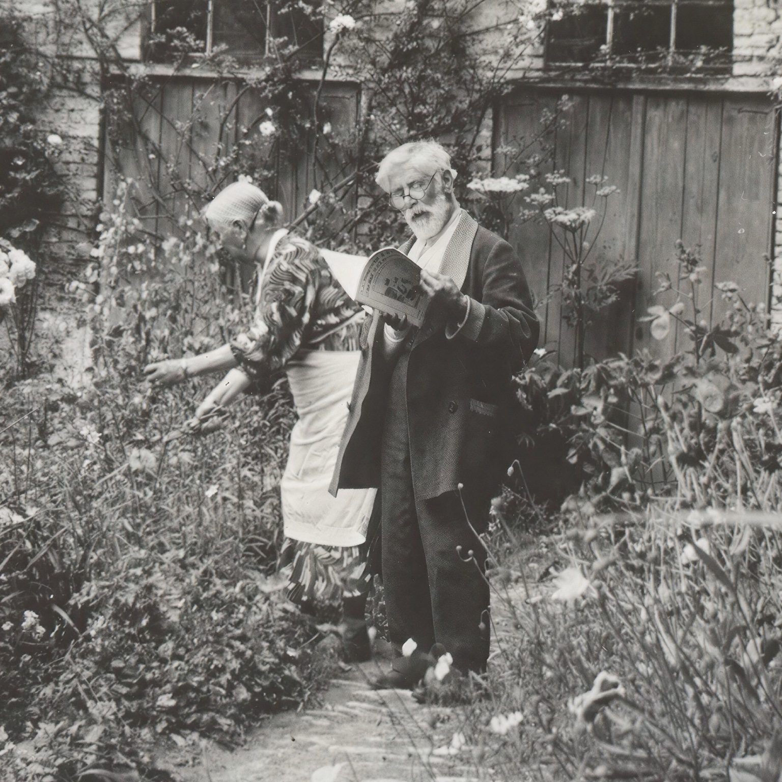 Léon Houyoux au jardin du Rouge-Cloître